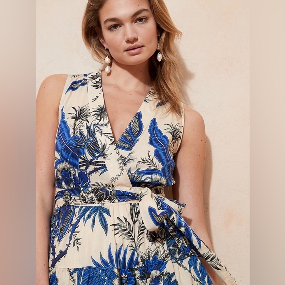 Banana Republic Tropical Wrap Dress – Size Large 🌴 Originally $125